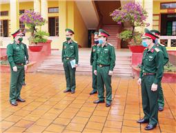 Tư lệnh Quân khu kiểm tra tại Lữ đoàn Thông tin 601